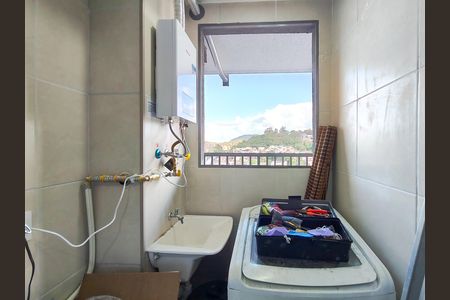 Apartamento à venda com 54m², 2 quartos e sem vaga Apartamento à venda com 54m², 2 quartos e sem vagaCozinha e Área de Serviço