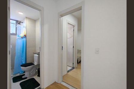 Apartamento à venda com 54m², 2 quartos e sem vaga Apartamento à venda com 54m², 2 quartos e sem vagaCorredor