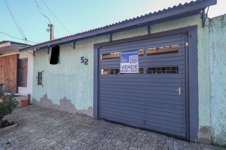 Casa à venda com 60m², 2 quartos e 1 vaga Casa à venda com 60m², 2 quartos e 1 vagaFachada