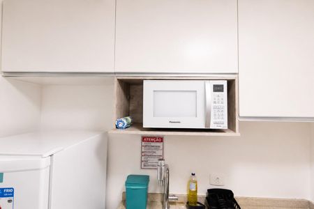 Cozinha de kitnet/studio para alugar com 1 quarto, 20m² em Consolação, São Paulo