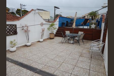 Quintal piso superior de casa à venda com 3 quartos, 150m² em Jardim Santo Ignacio, São Bernardo do Campo