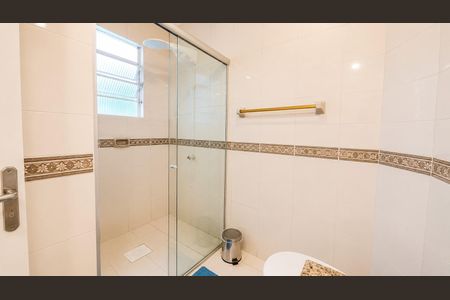 Casa para alugar com 340m², 5 quartos e 3 vagas Casa para alugar com 340m², 5 quartos e 3 vagasBanheiro da Suíte