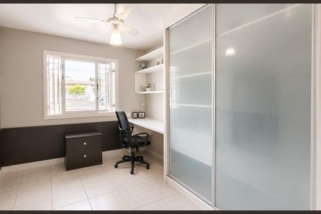 Casa para alugar com 340m², 5 quartos e 3 vagas Casa para alugar com 340m², 5 quartos e 3 vagasQuarto 4