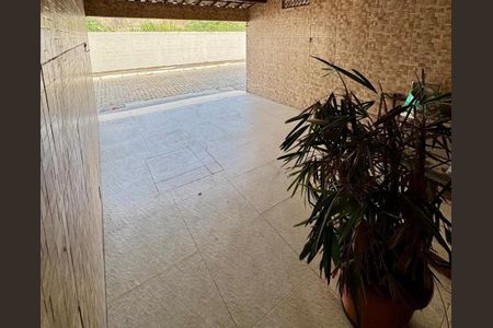 Área externa de casa de condomínio para alugar com 2 quartos, 70m² em Vista Alegre, São Gonçalo