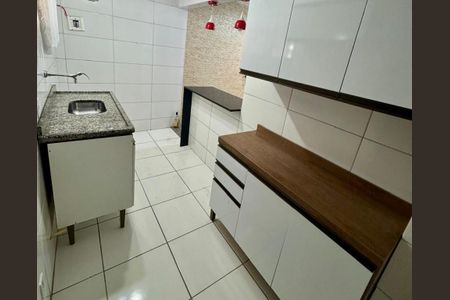 Casa de condomínio para alugar com 70m², 2 quartos e 1 vaga Casa de condomínio para alugar com 70m², 2 quartos e 1 vagaCozinha