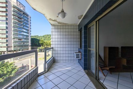 Apartamento para alugar com 240m², 3 quartos e 1 vaga Apartamento para alugar com 240m², 3 quartos e 1 vagaSacada