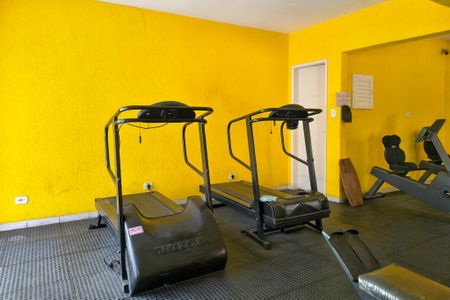 Apartamento para alugar com 240m², 3 quartos e 1 vaga Apartamento para alugar com 240m², 3 quartos e 1 vagaAcademia