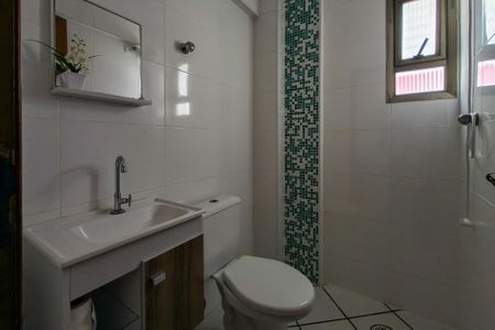 Banheiro de apartamento para alugar com 3 quartos, 240m² em Canto do Forte, Praia Grande
