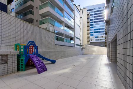 Apartamento para alugar com 240m², 3 quartos e 1 vaga Apartamento para alugar com 240m², 3 quartos e 1 vagaÁrea comum - Playground