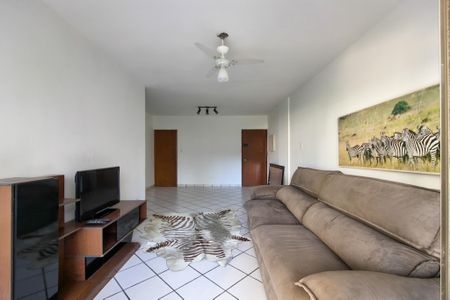 Apartamento para alugar com 240m², 3 quartos e 1 vaga Apartamento para alugar com 240m², 3 quartos e 1 vagaSala