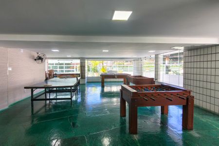 Apartamento para alugar com 240m², 3 quartos e 1 vaga Apartamento para alugar com 240m², 3 quartos e 1 vagaSalão de Jogos