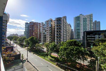 Apartamento para alugar com 240m², 3 quartos e 1 vaga Apartamento para alugar com 240m², 3 quartos e 1 vagaVista da Sacada