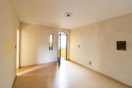 Casa à venda com 2 quartos, 227m² em Teresópolis, Porto Alegre