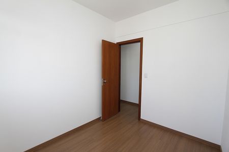 Apartamento para alugar com 83m², 3 quartos e 2 vagasQuarto 2