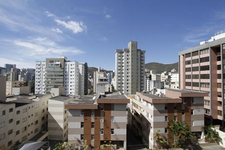 Vista de apartamento para alugar com 3 quartos, 83m² em Buritis, Belo Horizonte