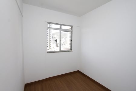 Apartamento para alugar com 83m², 3 quartos e 2 vagasQuarto 2
