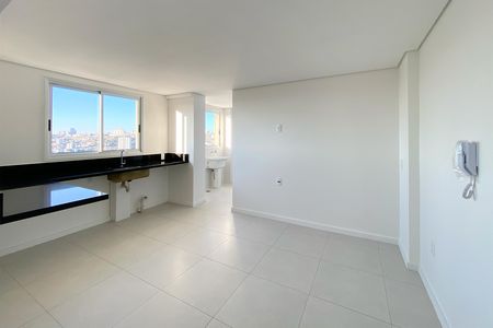 Apartamento à venda com 94m², 3 quartos e 3 vagas Apartamento à venda com 94m², 3 quartos e 3 vagasCozinha