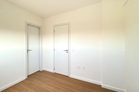Apartamento à venda com 94m², 3 quartos e 3 vagas Apartamento à venda com 94m², 3 quartos e 3 vagasSuite 2