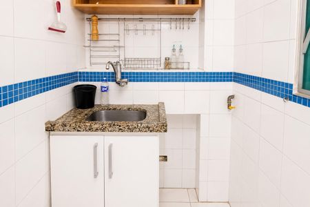 Cozinha de kitnet/studio para alugar com 1 quarto, 30m² em Bela Vista, São Paulo