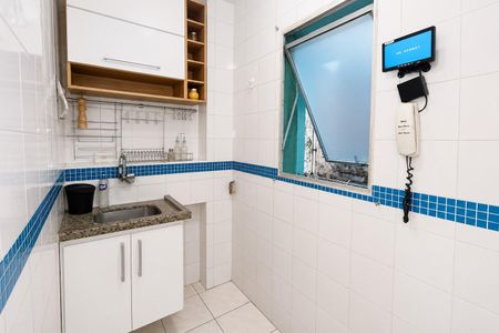 Cozinha de kitnet/studio para alugar com 1 quarto, 30m² em Bela Vista, São Paulo