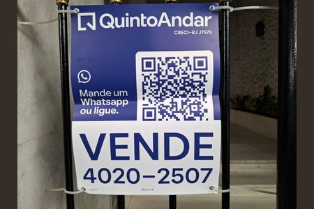 Placa de apartamento à venda com 2 quartos, 160m² em Laranjeiras, Rio de Janeiro