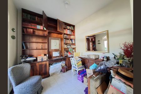 Apartamento à venda com 160m², 2 quartos e 1 vaga Apartamento à venda com 160m², 2 quartos e 1 vagaSala