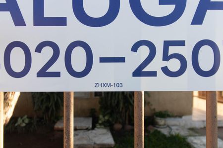Casa de condomínio para alugar com 150m², 2 quartos e 2 vagas Casa de condomínio para alugar com 150m², 2 quartos e 2 vagasPlaca