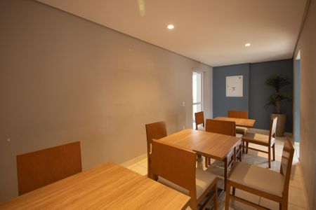 Apartamento para alugar com 47m², 2 quartos e 1 vagaÁrea comum - Salão de festas
