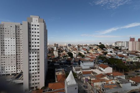 Vista  de apartamento para alugar com 2 quartos, 47m² em Parque Vitoria, São Paulo