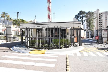 Apartamento à venda com 96m², 3 quartos e 2 vagas Apartamento à venda com 96m², 3 quartos e 2 vagasFachada e portaria