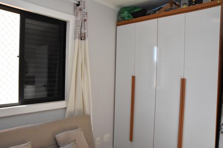 Apartamento à venda com 96m², 3 quartos e 2 vagas Apartamento à venda com 96m², 3 quartos e 2 vagasQuarto 3