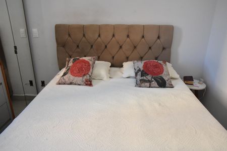 Apartamento à venda com 96m², 3 quartos e 2 vagas Apartamento à venda com 96m², 3 quartos e 2 vagasSuite
