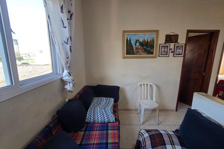 Sala de casa de condomínio para alugar com 1 quarto, 60m² em Parque das Americas, Praia Grande
