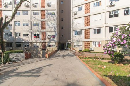 Apartamento para alugar com 63m², 2 quartos e 1 vaga Apartamento para alugar com 63m², 2 quartos e 1 vagaFachada