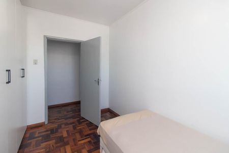 Quarto 2 de apartamento para alugar com 2 quartos, 63m² em Santo Antônio, Porto Alegre