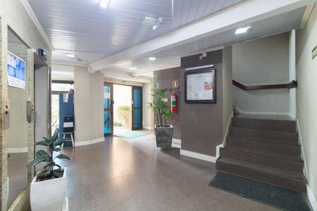 Apartamento para alugar com 63m², 2 quartos e 1 vaga Apartamento para alugar com 63m², 2 quartos e 1 vagaHall