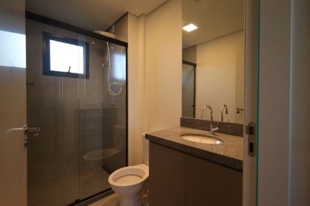 Banheiro da Suíte de apartamento para alugar com 2 quartos, 55m² em Santa Luzia, Ribeirão Preto