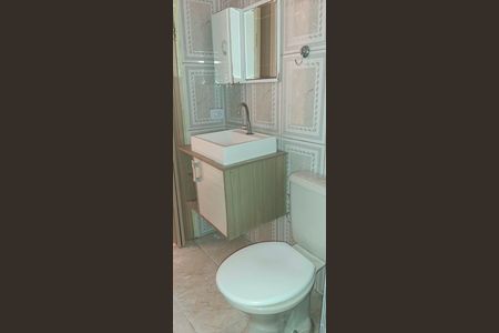 Casa para alugar com 2 quartos, 60m² em Pestana, Osasco
