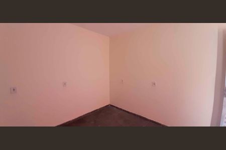 Casa para alugar com 60m², 2 quartos e sem vaga