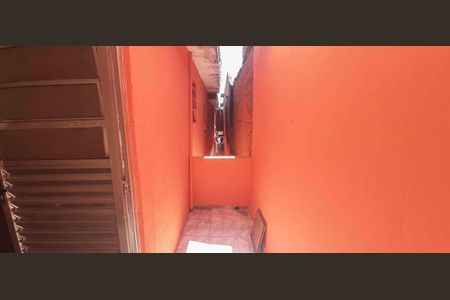 Casa para alugar com 60m², 2 quartos e sem vaga