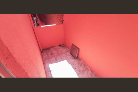 Sacada do Quarto 2 de casa para alugar com 2 quartos, 60m² em Pestana, Osasco
