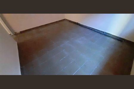 Casa para alugar com 2 quartos, 60m² em Pestana, Osasco