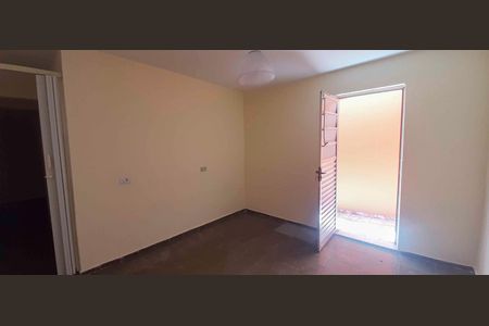 Casa para alugar com 60m², 2 quartos e sem vaga