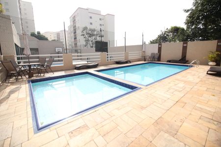 Área comum - Piscina de apartamento para alugar com 2 quartos, 58m² em Cidade São Francisco, São Paulo