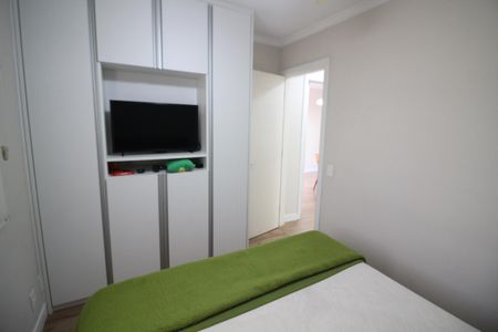 Quarto 1 de apartamento para alugar com 2 quartos, 58m² em Cidade São Francisco, São Paulo