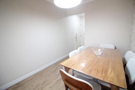 Sala de apartamento para alugar com 2 quartos, 58m² em Cidade São Francisco, São Paulo