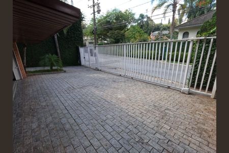 Casa à venda com 3 quartos, 718m² em Fazenda Morumbi, São Paulo