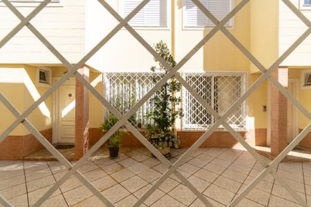 Casa de condomínio à venda com 133m², 3 quartos e 3 vagas Casa de condomínio à venda com 133m², 3 quartos e 3 vagasVista da Sala