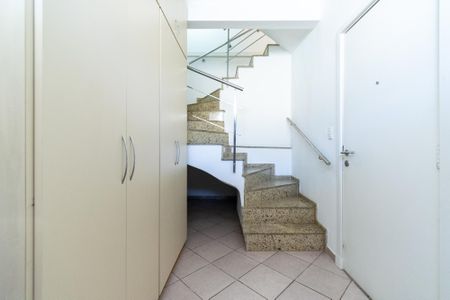 Casa de condomínio à venda com 133m², 3 quartos e 3 vagas Casa de condomínio à venda com 133m², 3 quartos e 3 vagasQuarto de Serviço
