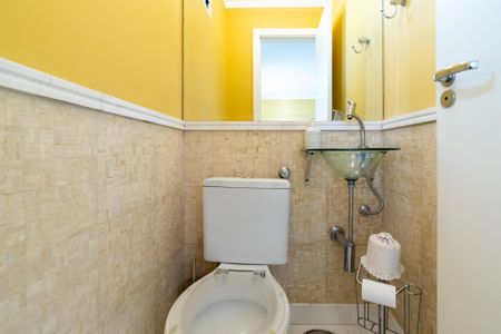 Casa de condomínio à venda com 133m², 3 quartos e 3 vagas Casa de condomínio à venda com 133m², 3 quartos e 3 vagasLavabo